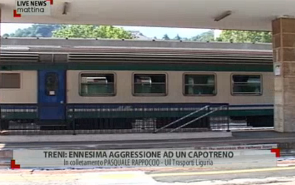 Aggressione a capotreno, l'attacco dei sindacati: 