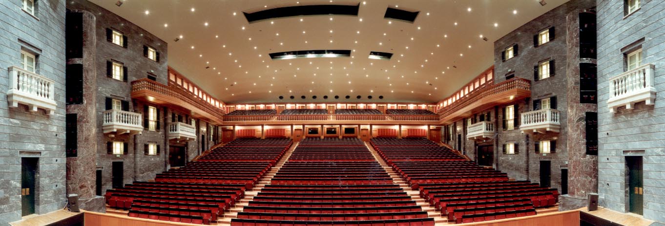 Teatro Carlo Felice, 10 minuti di applausi per la prima del 'Simon Boccanegra'