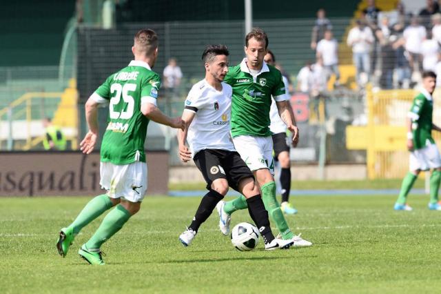 Lo Spezia non va oltre l'1-1 con l'Avellino, Nené entra nella ripresa e pareggia