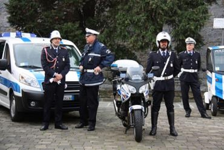 Genova, non ci sono soldi per la riparazione delle moto della Polizia Municipale