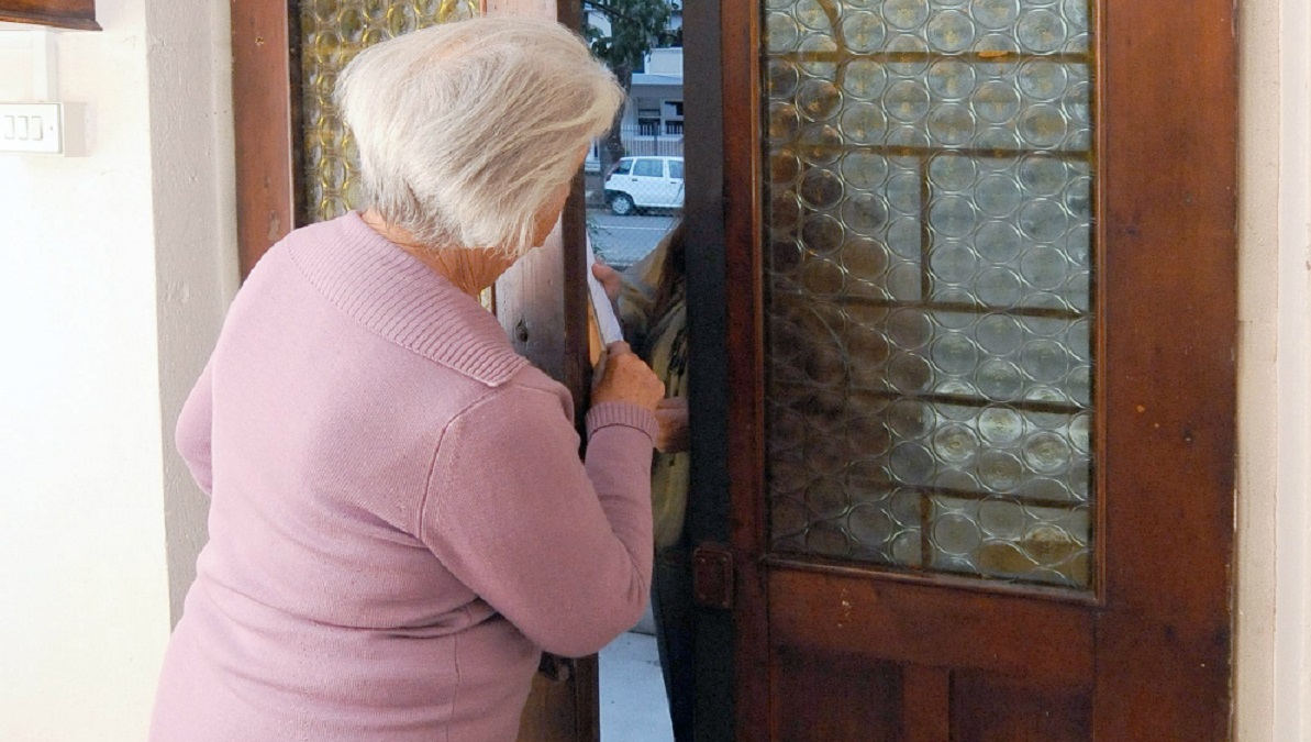 Rapallo, anziana signora truffata nella sua abitazione 