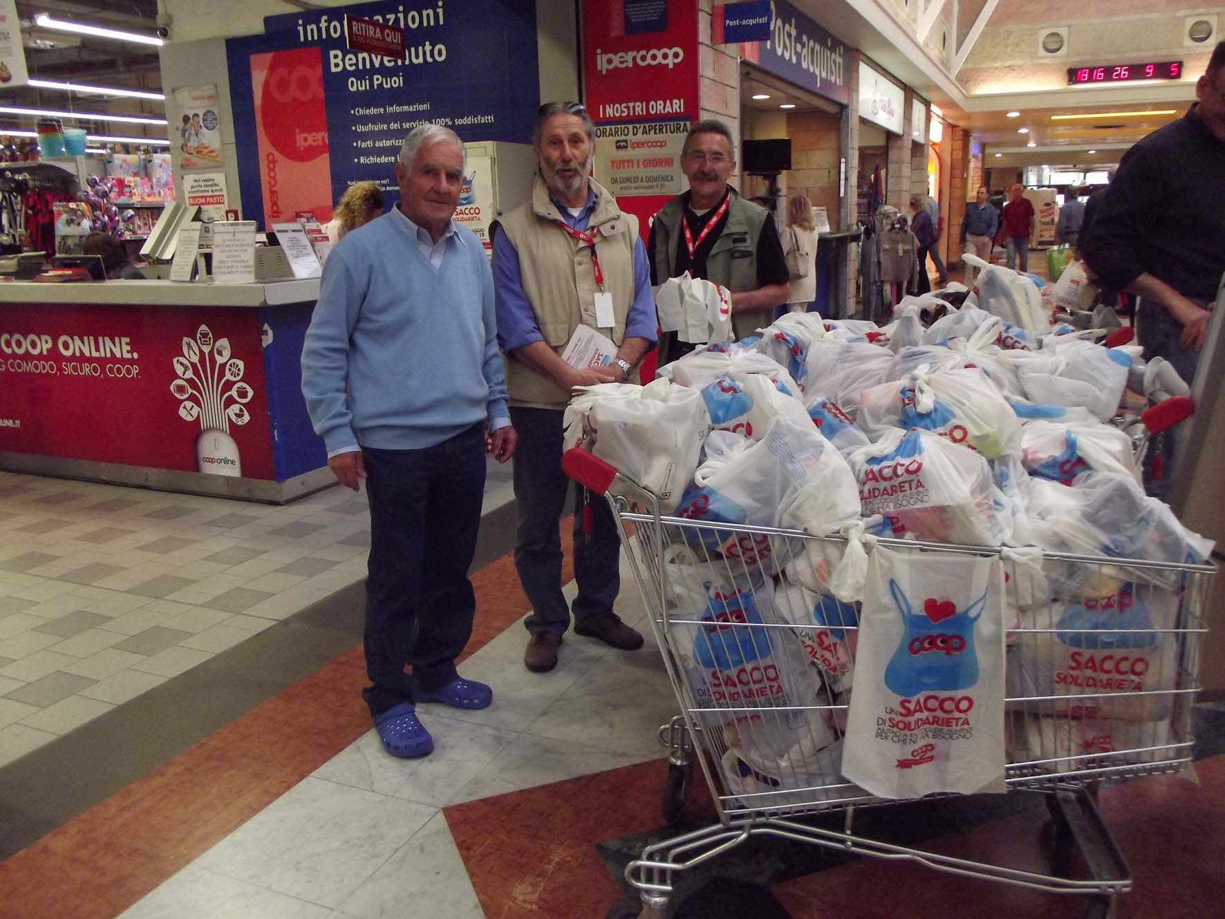 Coop Liguria, nuova raccolta solidale di generi alimentari