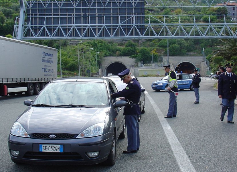 Attentato a Parigi, Police Nationale presidia il confine con Ventimiglia 