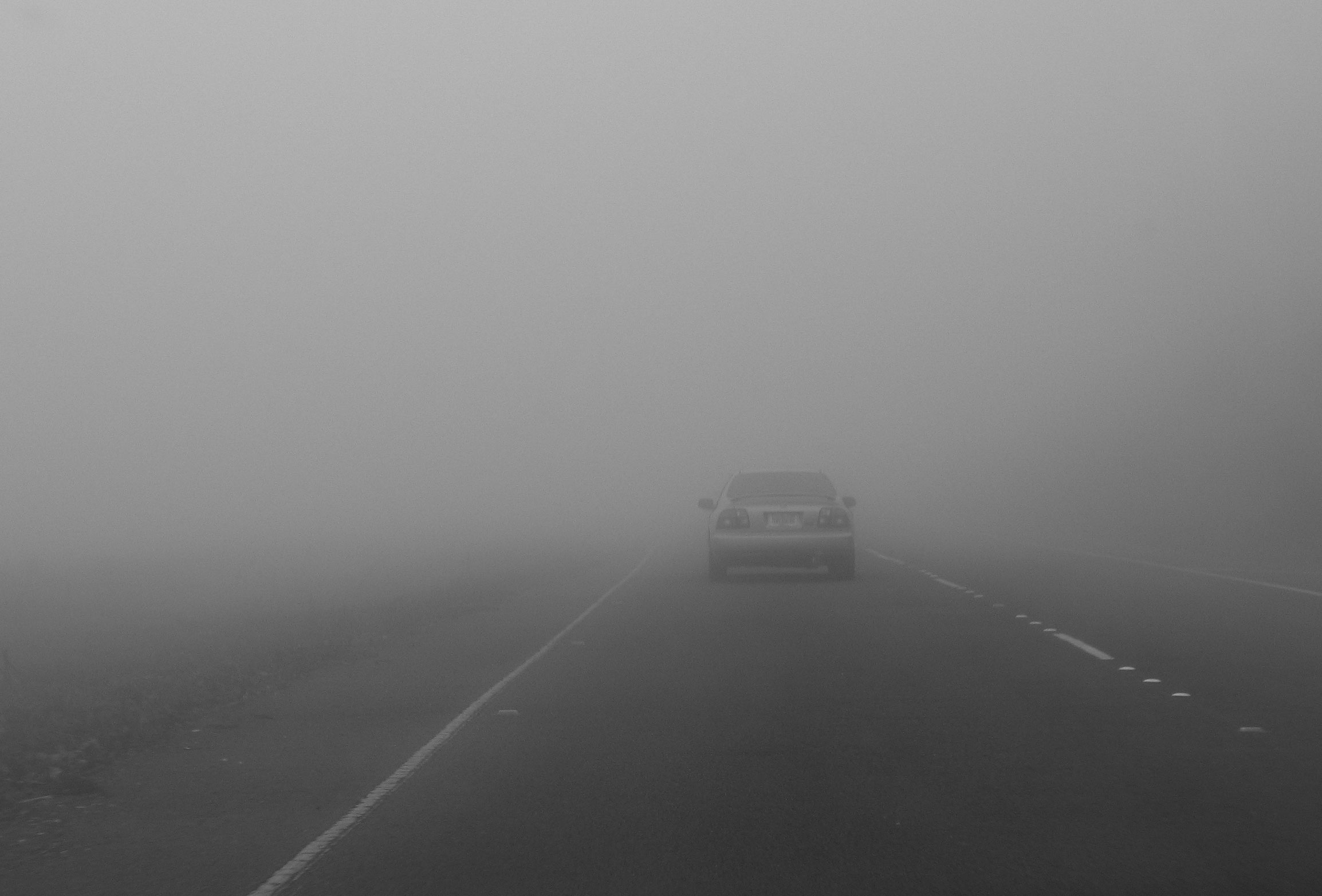 Nebbia sulle autostrade piemontesi, prudenza per chi percorre la A26