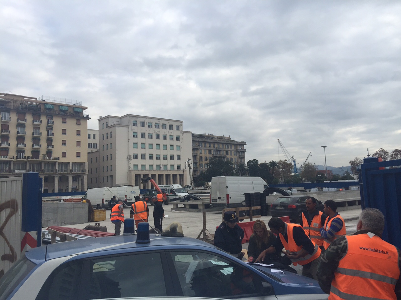 Antimafia alla Spezia, gli uomini della Dia nel nuovo park di piazza Europa