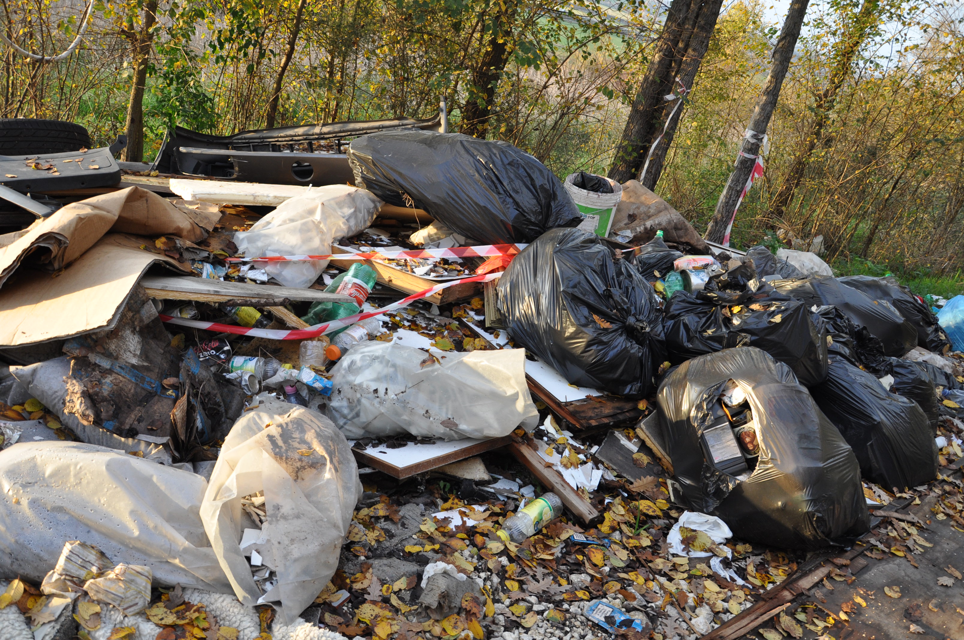 Discariche abusive, 19 persone indagate in Veneto 