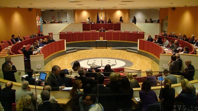 Regione, il Consiglio approva Def 2016-2018 