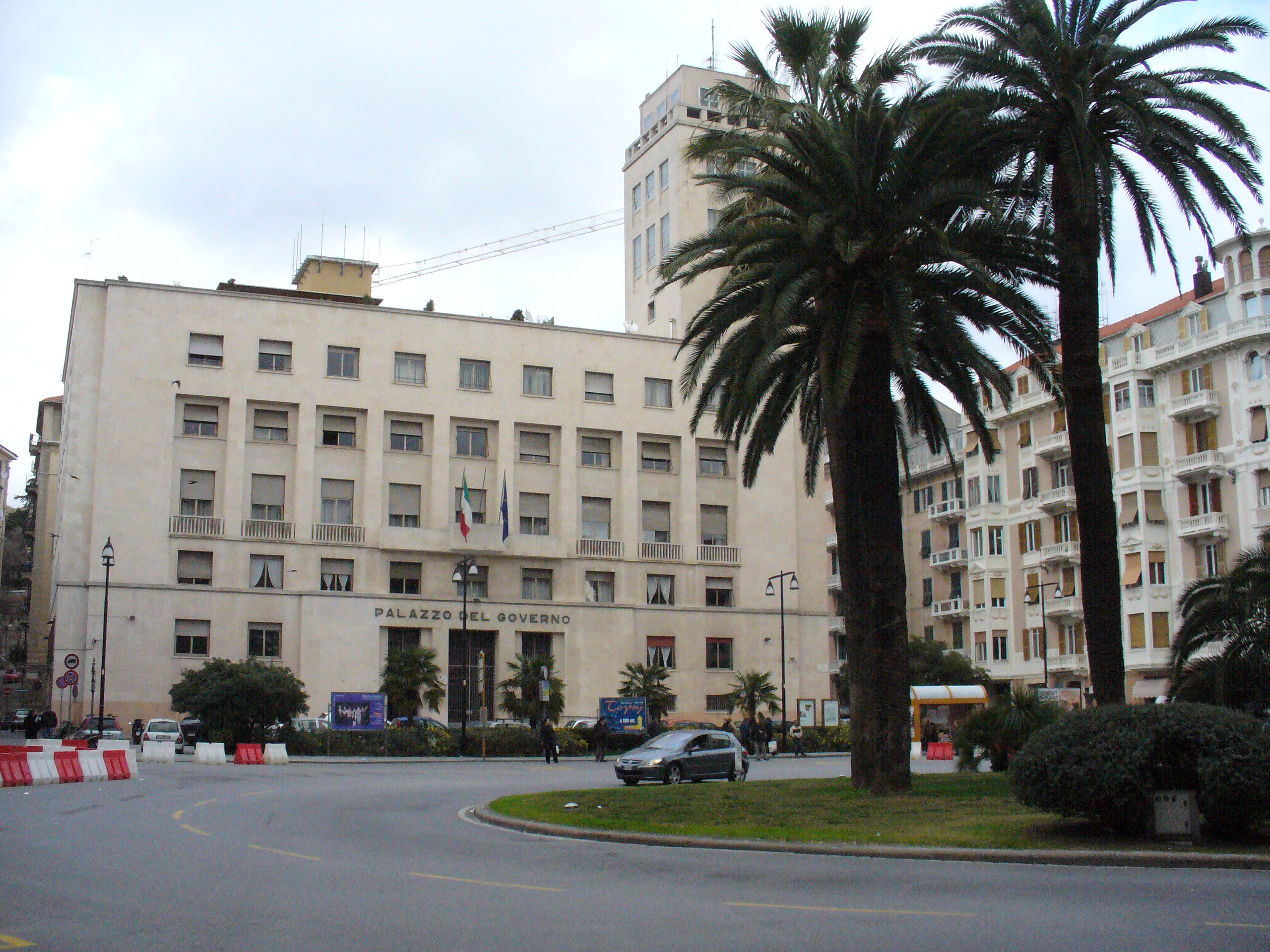 Asl 2 Savona, mercoledì presidio dei lavoratori in Prefettura