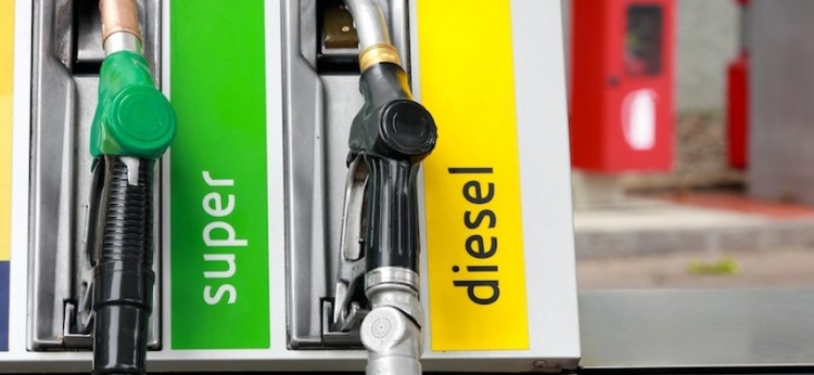 Stasera a “Cinque” il caro benzina, le accise e i distributori in crisi