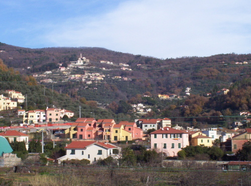 Grave lutto a Calice: morto il sindaco Salvatore Paonessa