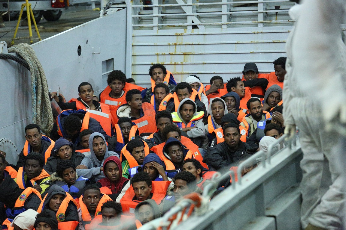  Migranti, presidio no border alla stazione di Ventimiglia 