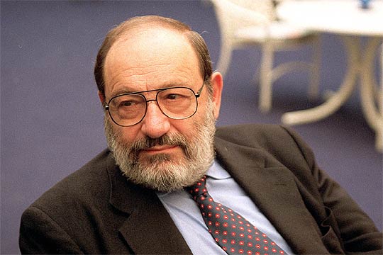 Al Castello Sforzesco di Milano l'ultimo saluto a Umberto Eco