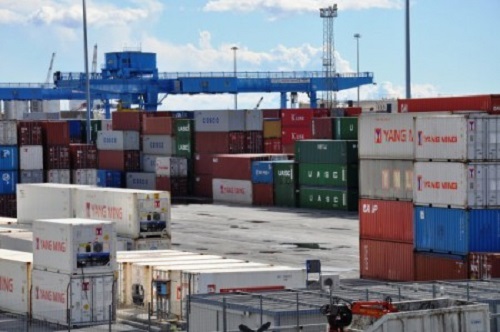 I container di Spinelli a Cornigliano. La FIOM: 