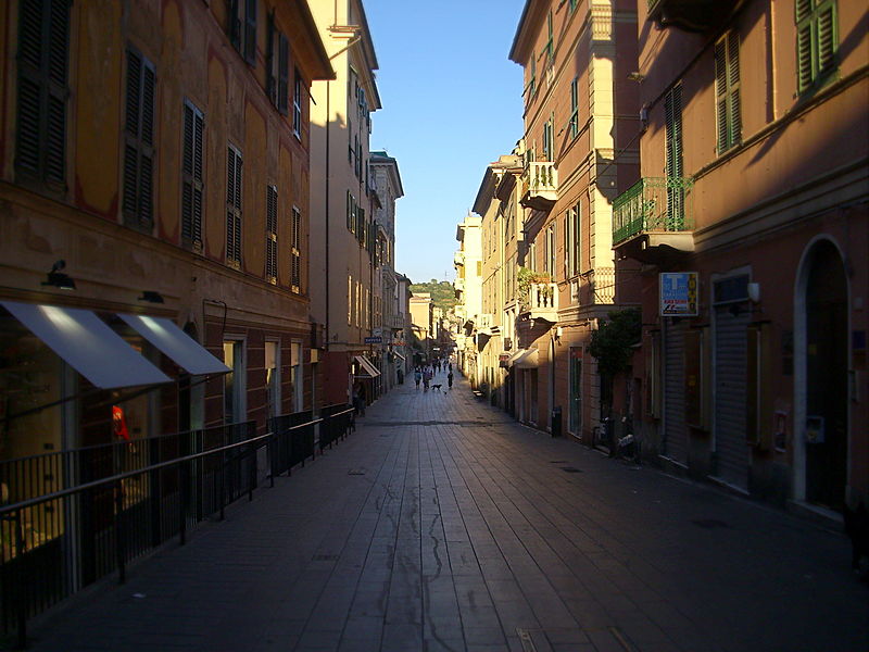 Genova, Sestri la rossa e il vento di Ponente