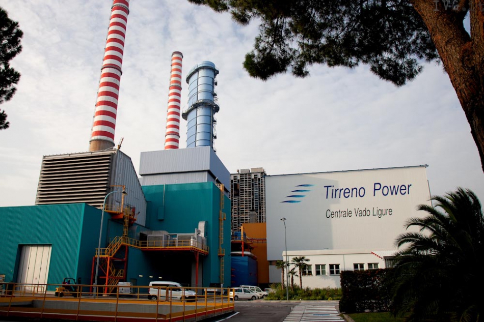 Tirreno Power, a due anni dalla chiusura il presidio degli operai 