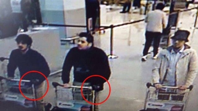 Attacco a Bruxelles, identificati i kamikaze dell'aeroporto: sono due fratelli