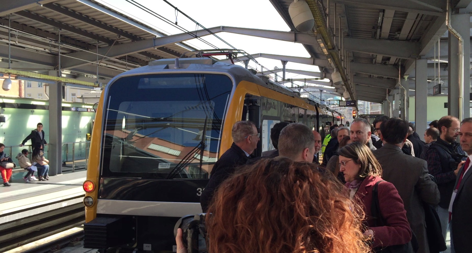 Metrò, nuovo treno per disabili: ma la frequenza resta di 7 minuti