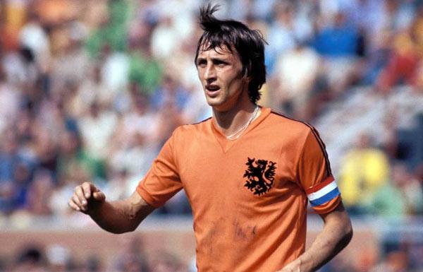 La scomparsa di Cruijff, Olanda-Francia si ferma al 14'