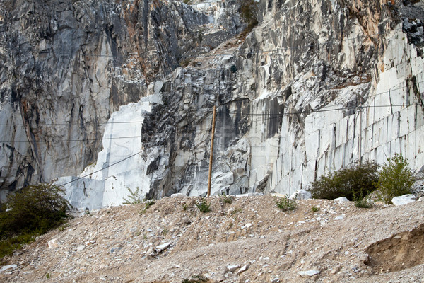 Frana su una cava a Carrara, trovati i corpi dei due dispersi