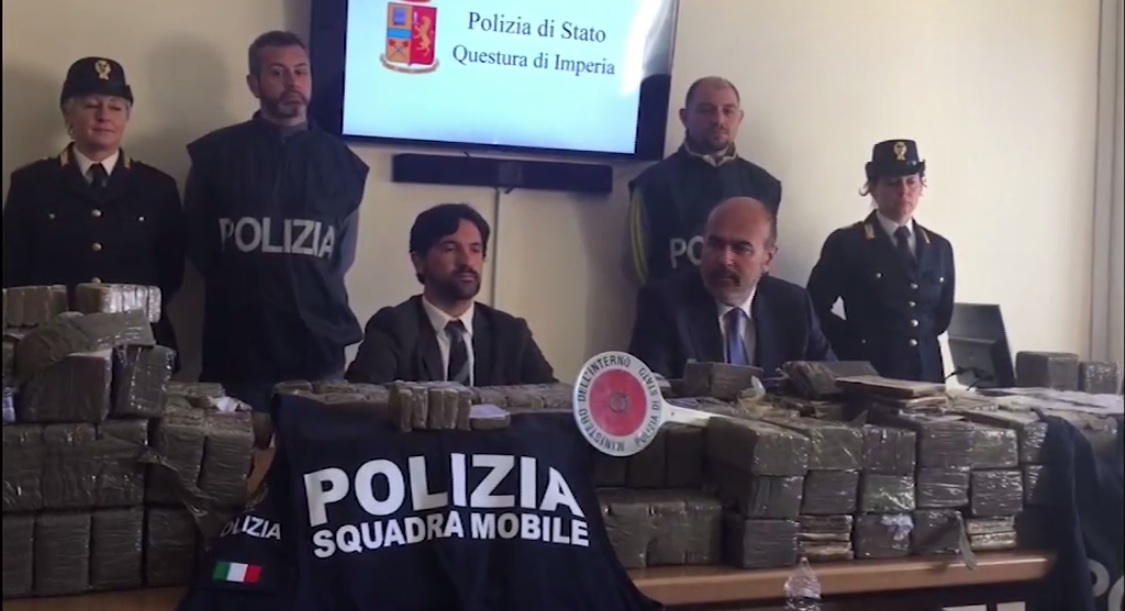 Hashish per due milioni di euro, due arresti a Imperia