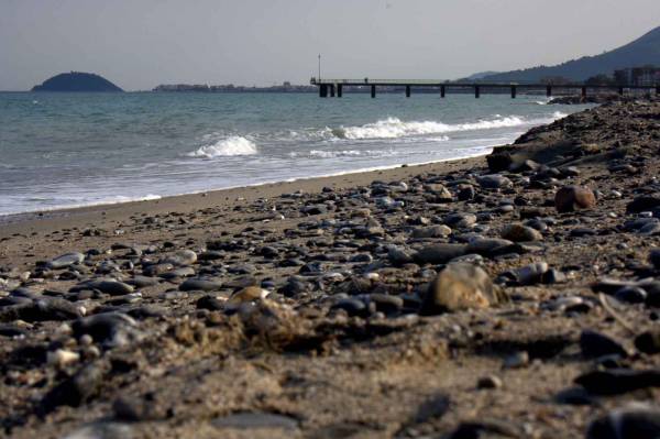 In Italia 293 spiagge al top, la Liguria si conferma regina delle Bandiere Blu 