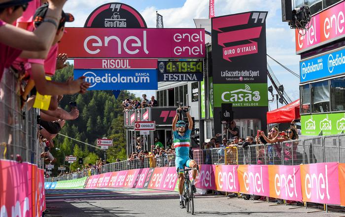 Giro d'Italia, Nibali vince la penultima e mette al sicuro la maglia rosa