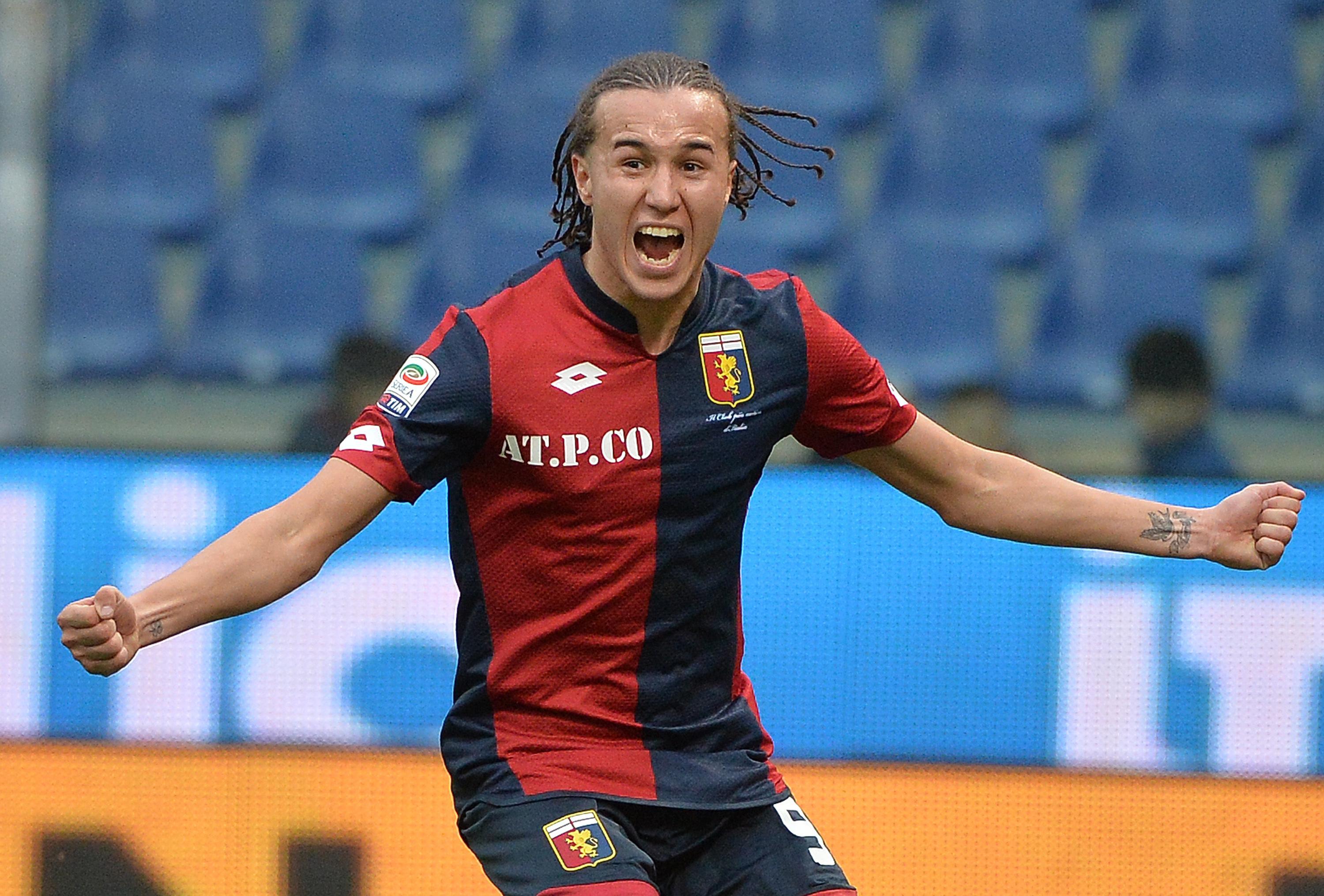 Genoa, fissato il prezzo per Laxalt: servono cinque milioni, la Fiorentina ci pensa 