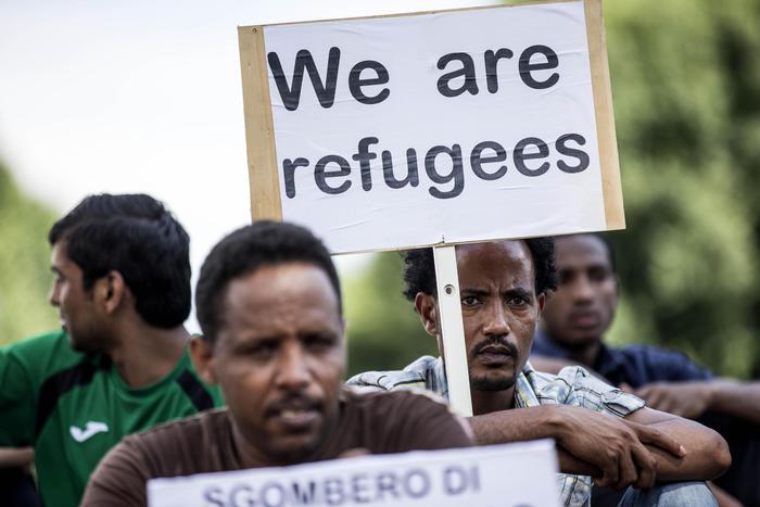 Migranti, ipotesi centri d'accoglienza in provincia di Savona