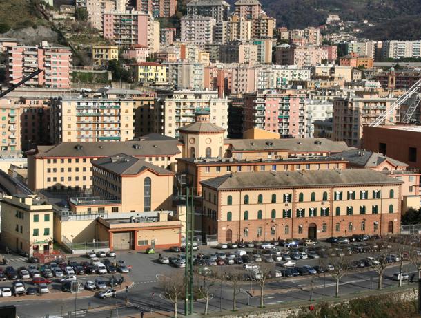 Detenuto operato al cuore evade dall'ospedale, era stato arrestato ad aprile 