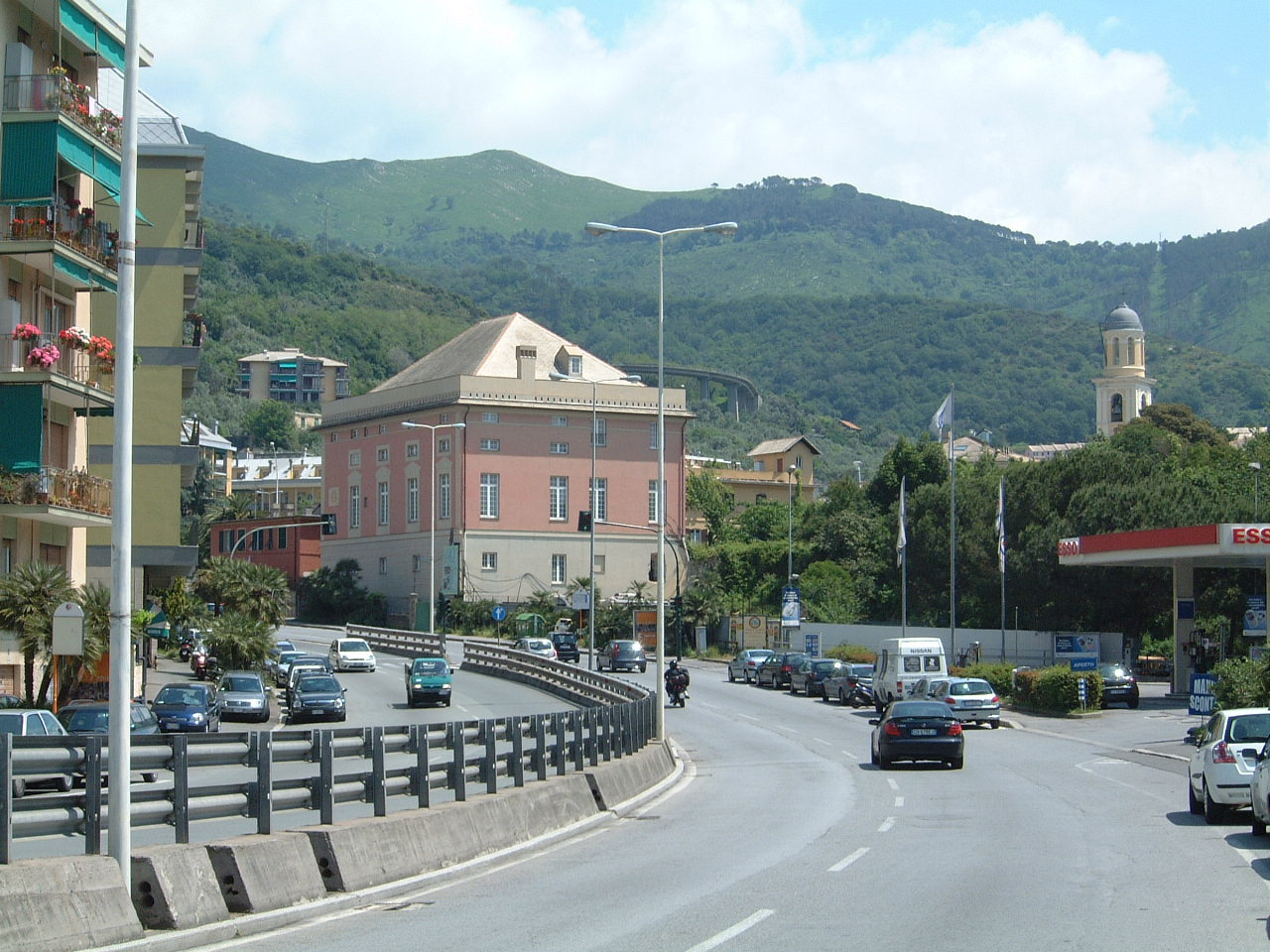 Scontro auto-moto in corso Europa, motociclista in prognosi riservata