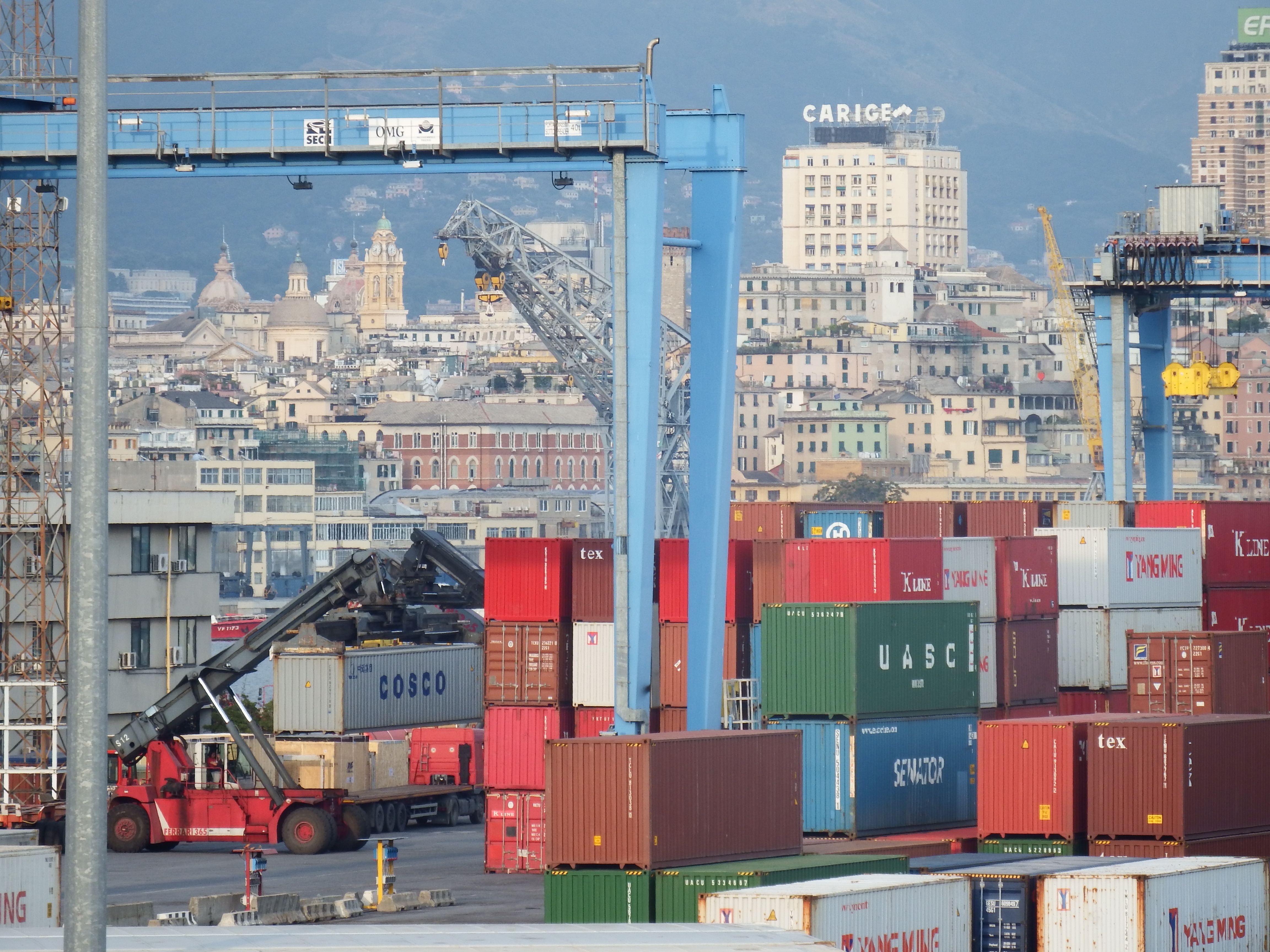 Porto di Genova, avvio del nuovo sistema di pesatura dei container