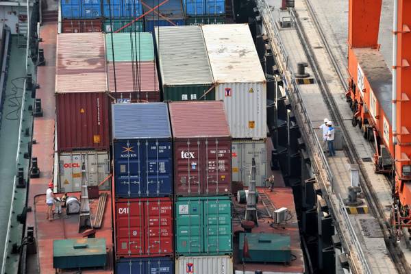 Pesatura dei container in porto, i trasportatori: 