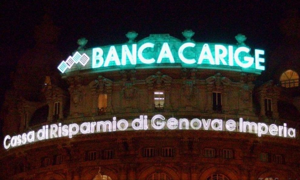 Carige presenta il piano ai sindacati: 500 posti di lavoro in meno