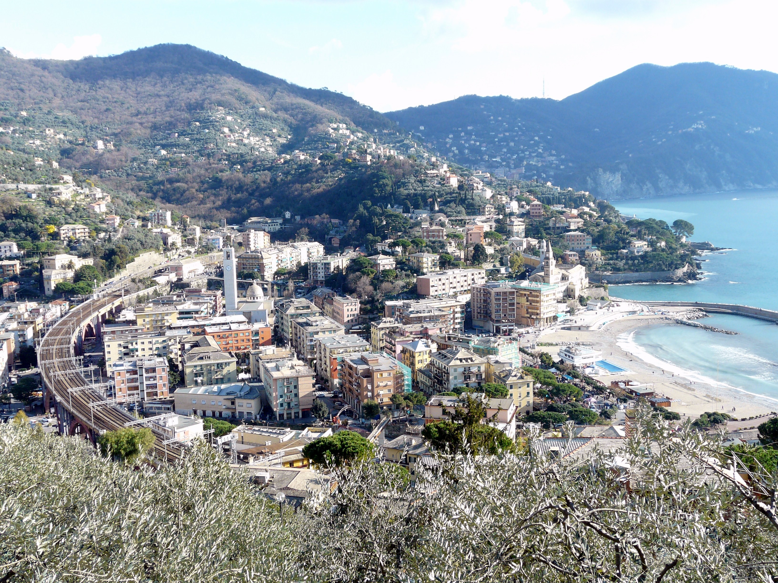 Recco, nuovo campo in erba sintetica: avrà anche il parcheggio 