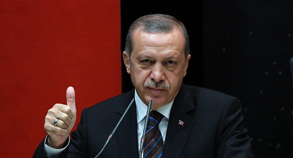 La vendetta di Erdogan, migliaia di arresti dopo il fallito golpe