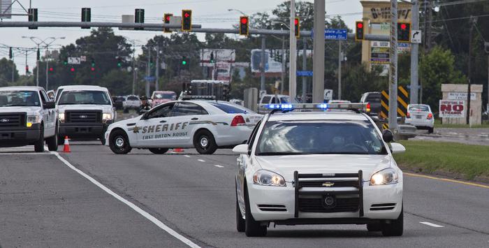 Spari contro la polizia in Louisiana, tre agenti uccisi