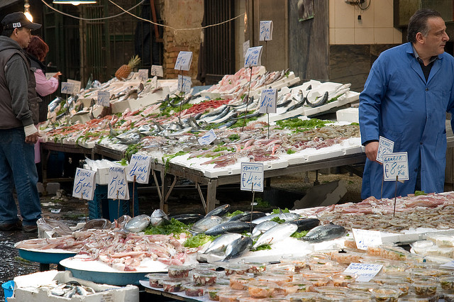 Mercato del pesce a Ca' De Pitta, il Comune impone la data