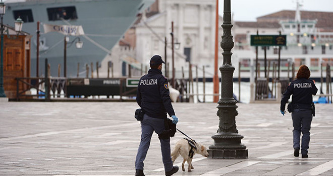 Arrestato turco con una mannaia, condanna lampo: un anno e otto mesi 