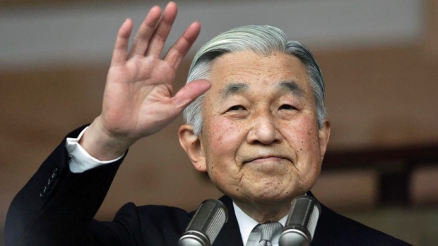 L'imperatore Akihito del Giappone annuncia la sua probabile abdicazione