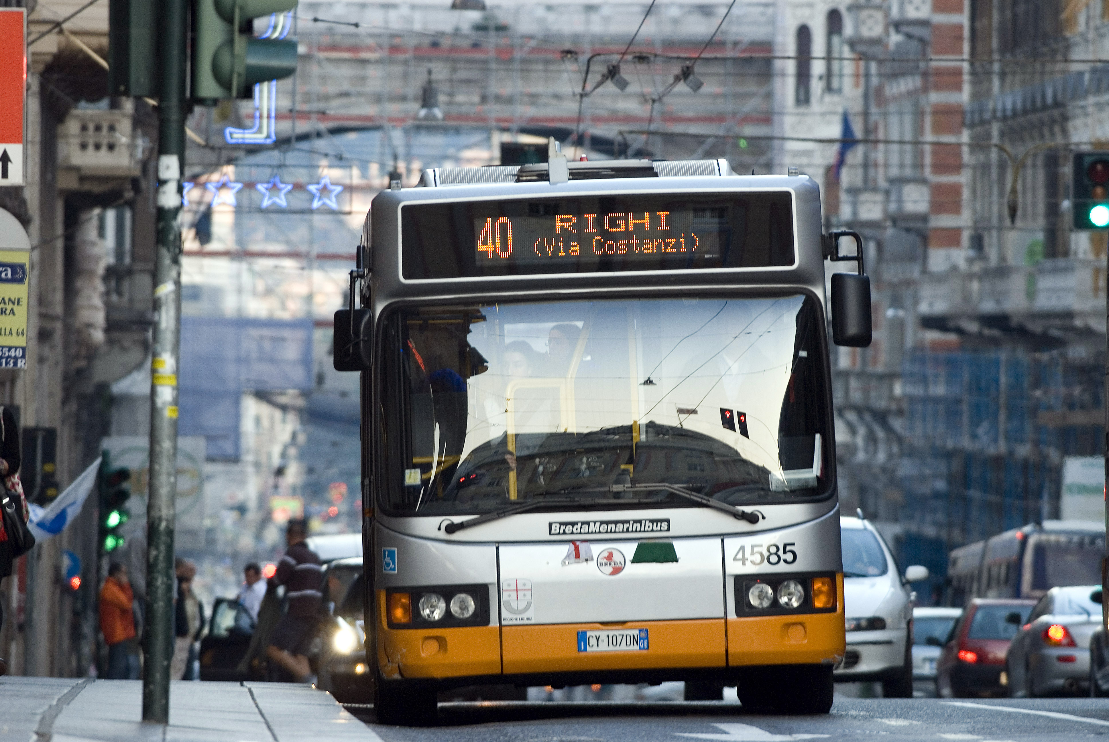 Autista bus riconosce aggressore dopo un anno, 25enne denunciata 