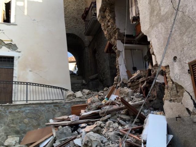 Terremoto, oltre 1500 persone rimaste senza casa nelle Marche