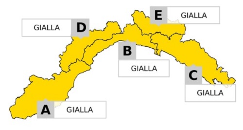 Allerta meteo gialla su tutta la Liguria per forti temporali 