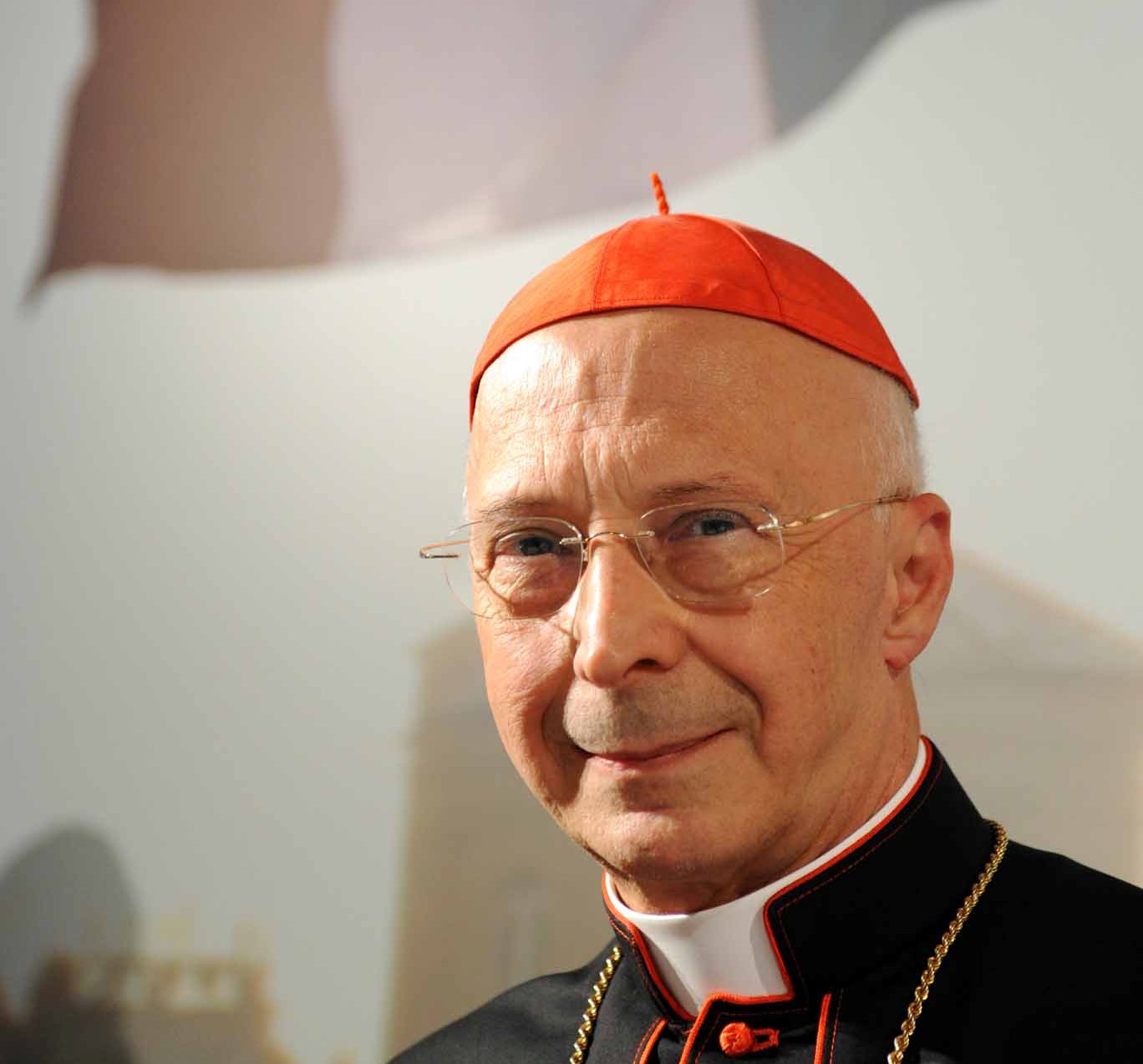 Il cardinal Bagnasco alla Guardia: 