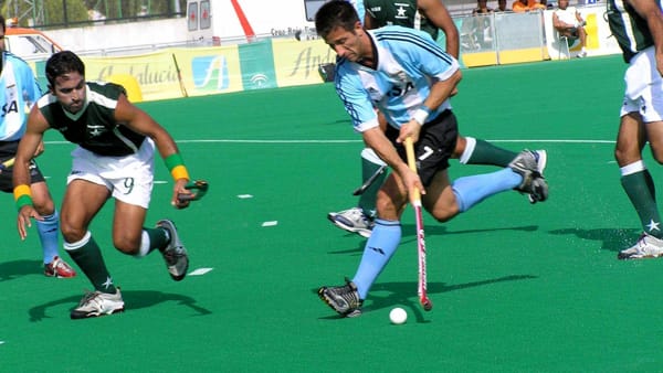 A Genova va in scena la partita di hockey più lunga del mondo 