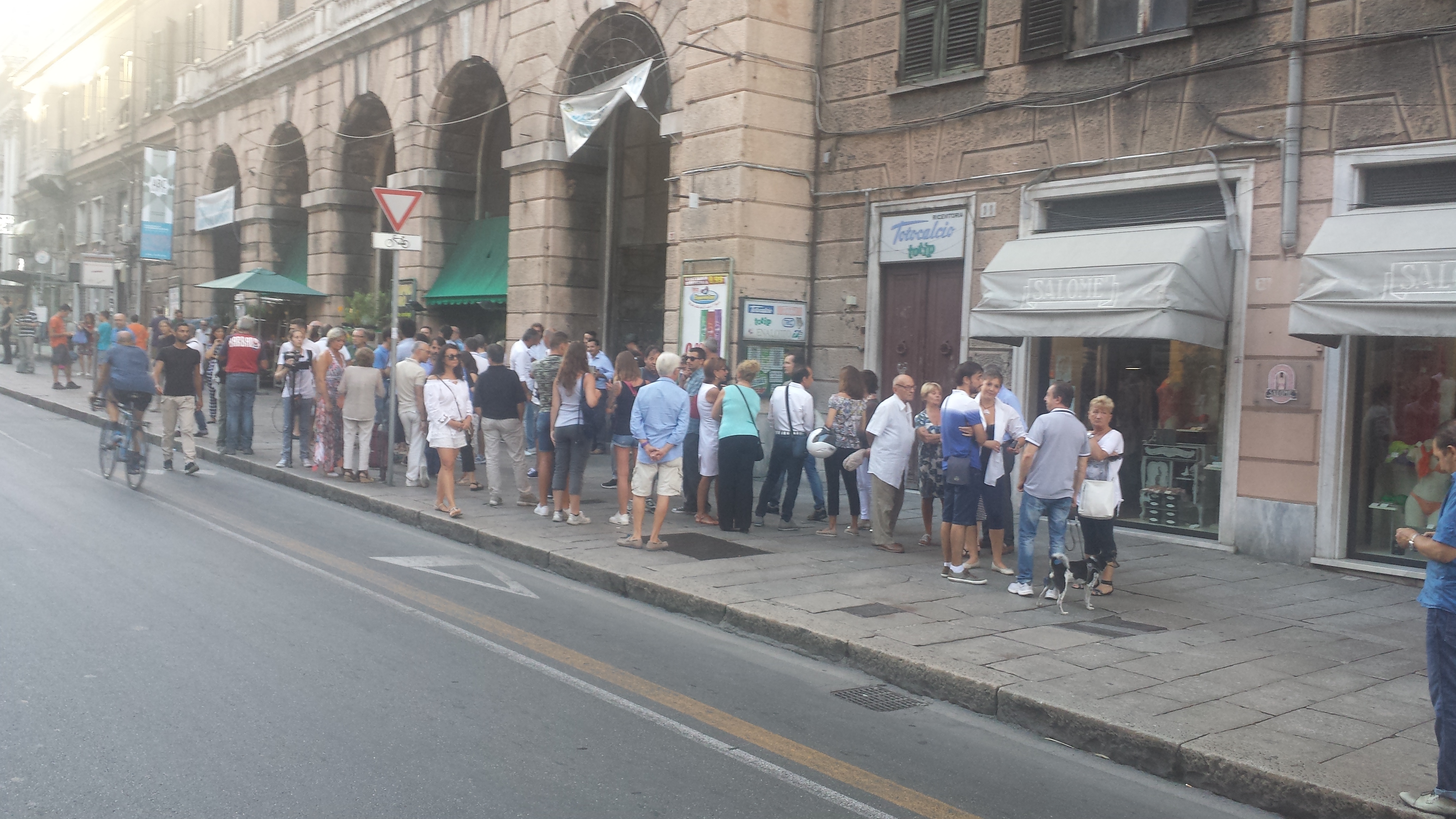 Migranti ospitati in via Venti Settembre, i condomini negano l'allaccio dell'acqua all'appartamento 