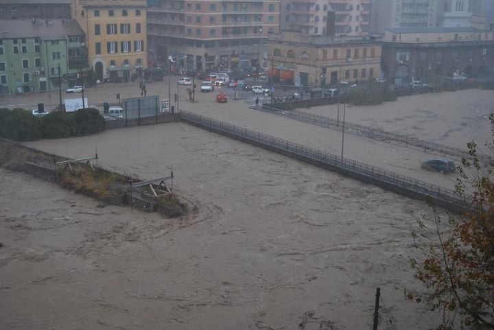 Alluvione 2011 a Genova, i familiari delle  vittime: 