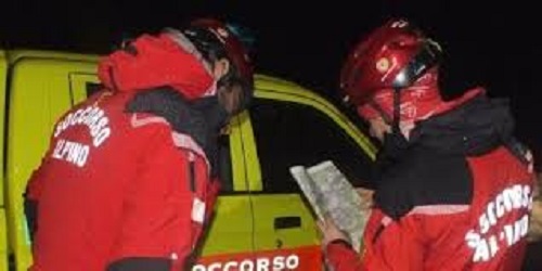 Tragedia in Val Susa, due escursionisti precipitano in un canalone