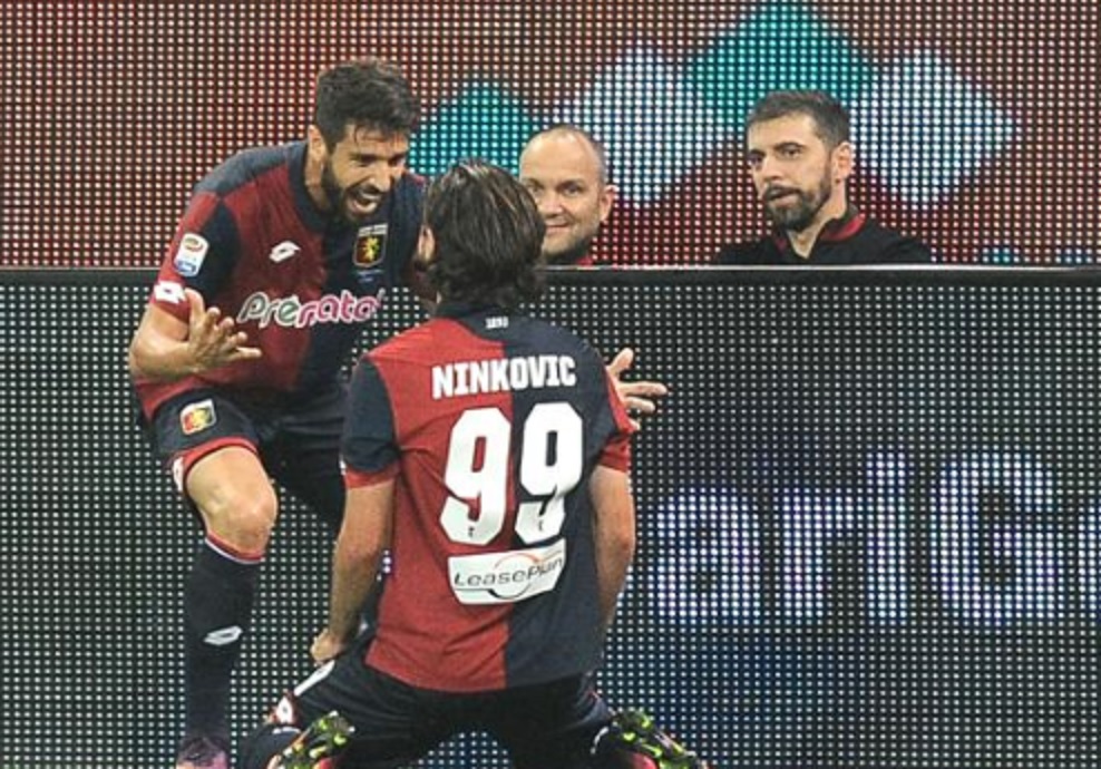 Il Genoa prima soffre e poi impreca: col Chievo finisce 0-0