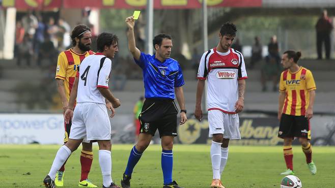 Marini di Roma dirigerà la sfida tra Entella e Trapani 