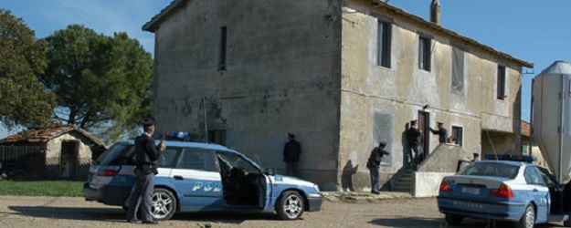 Corruzione, arrestati poliziotti e impiegati del comune di Quartu Sant'Elena